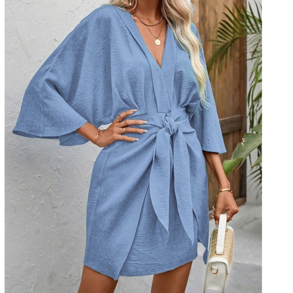 Solid V neck 3/4 Kimono Sleeve Stretchy Tie Waist Dress - Picture 2 of 7